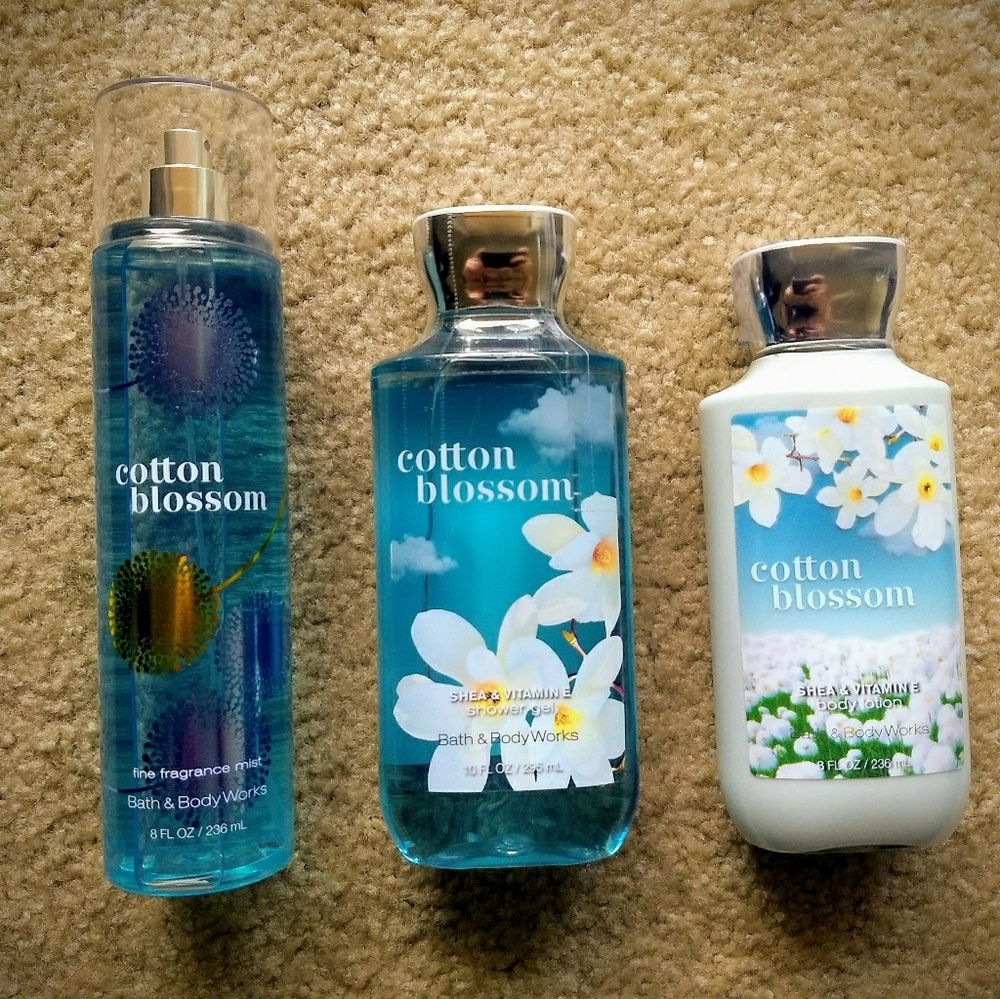 SOLD: Bath and Body Works Cotton Blossom Set (New)